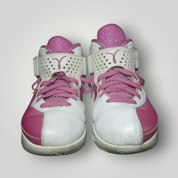 Size 9.5 - Nike LeBron Air Max Soldier 5 'Kay Yow' Pinkfire/White 2011 - Picture 2 of 7